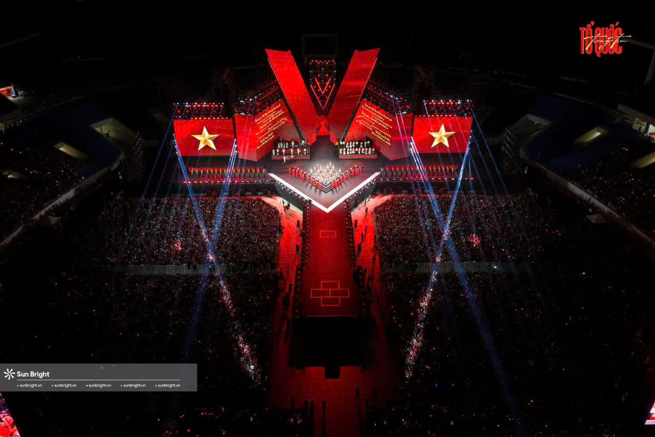 Thi Công Sân Khấu Sự Kiện Concert Tổ Quốc Trong Tim Tại SVĐ Mỹ Đình